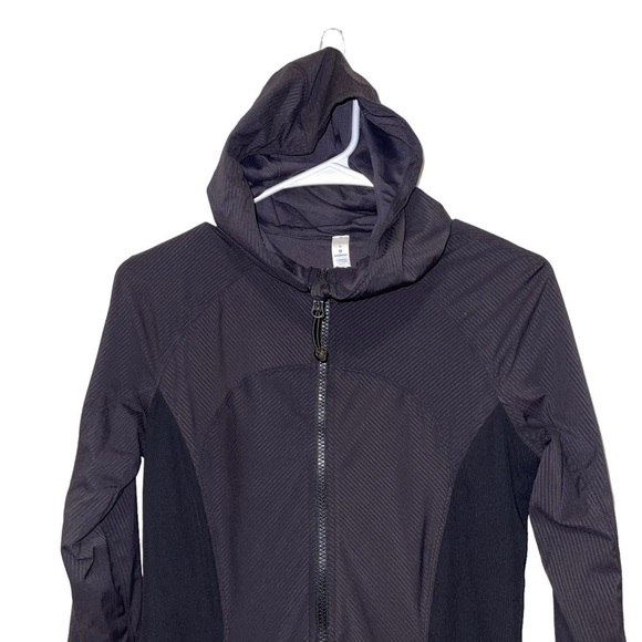 Lululemon Dance Studio Woman Jacket Size 6 - Picture 6 of 7